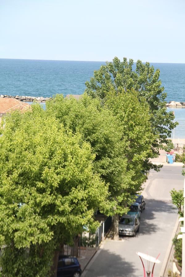 Hotel Capri Bellaria-Igea Marina Dış mekan fotoğraf