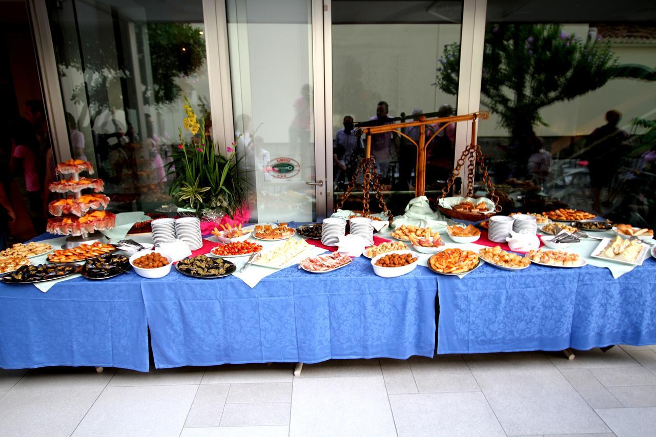 Hotel Capri Bellaria-Igea Marina Dış mekan fotoğraf
