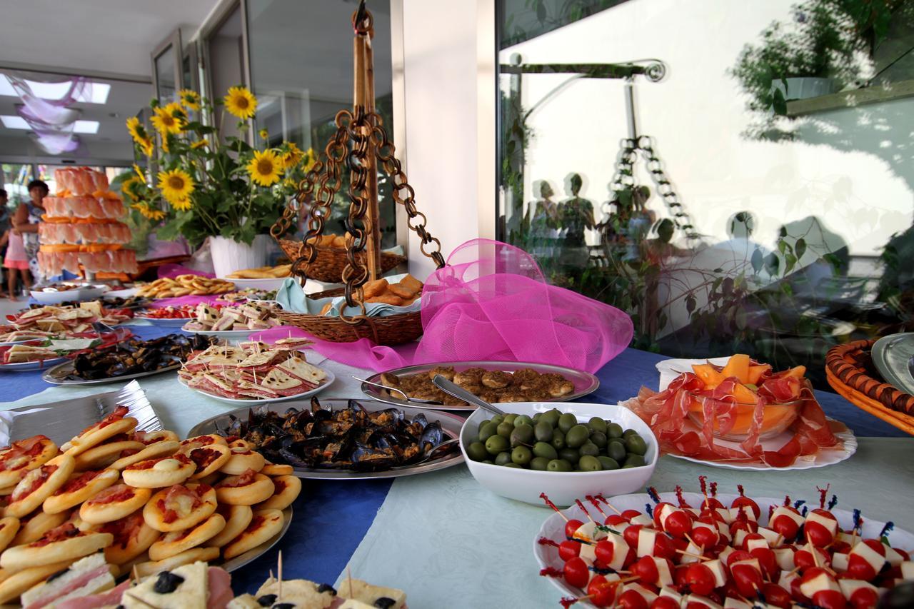 Hotel Capri Bellaria-Igea Marina Dış mekan fotoğraf