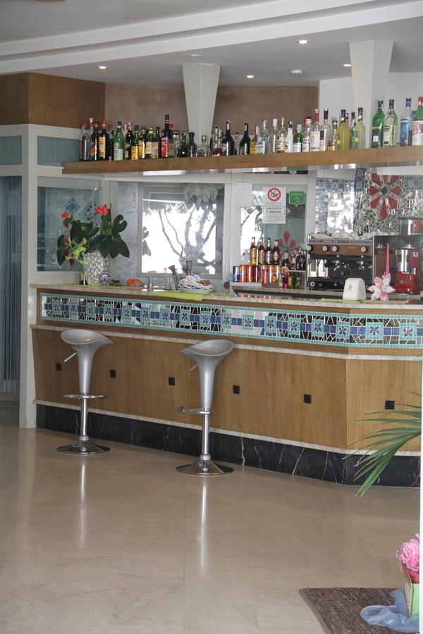 Hotel Capri Bellaria-Igea Marina Dış mekan fotoğraf